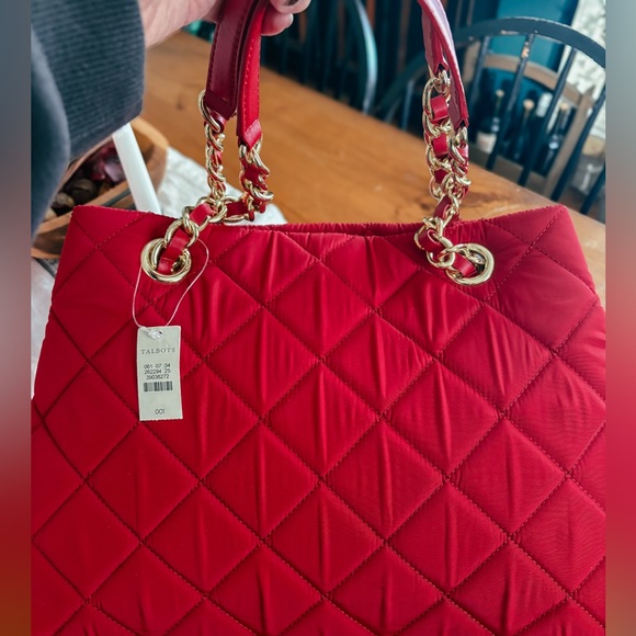 NWT Talbots deep red quilted purse/ bag - Picture 4 of 5